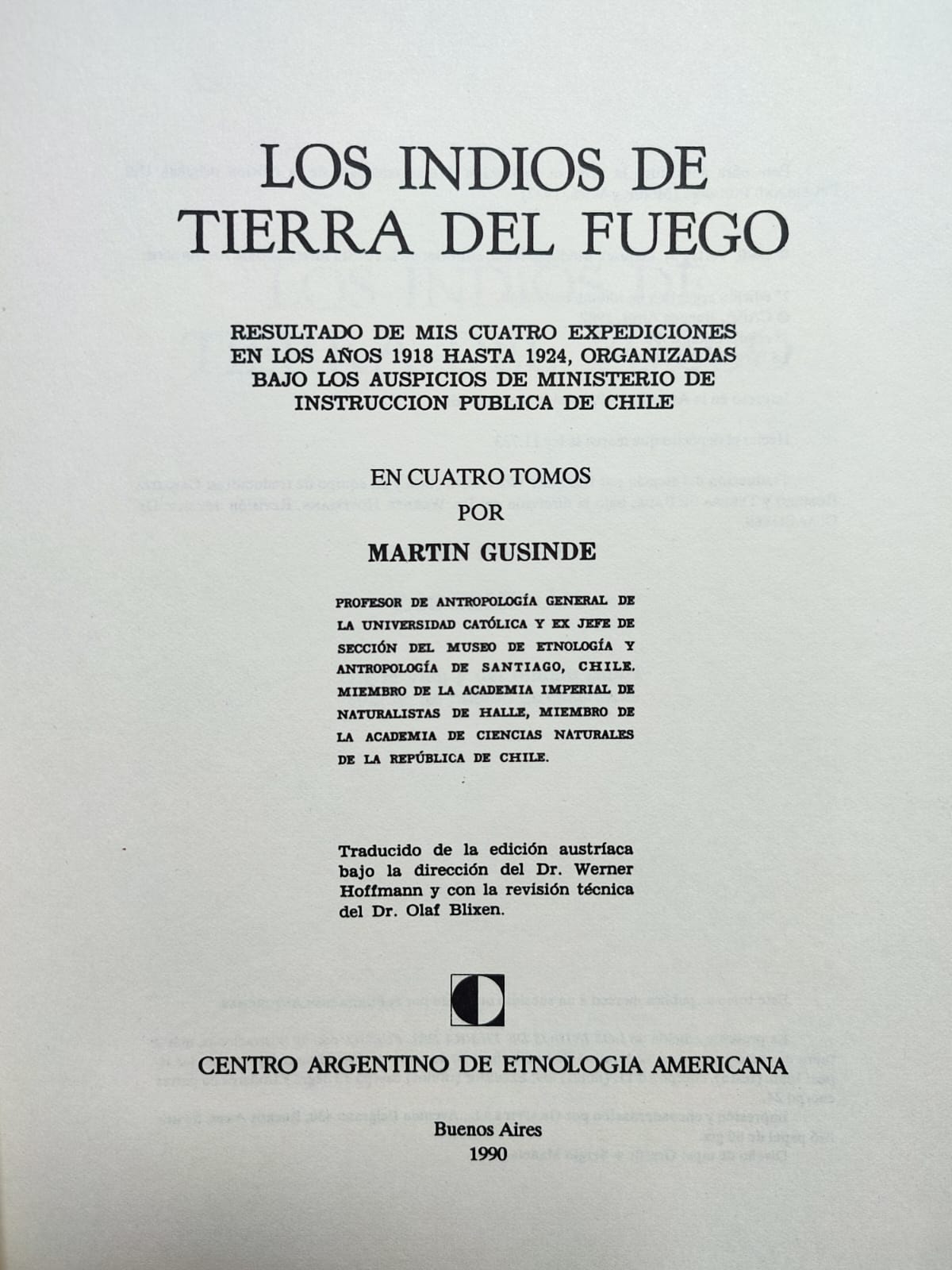 Martín Gusinde. Los Indios de Tierra del Fuego.  