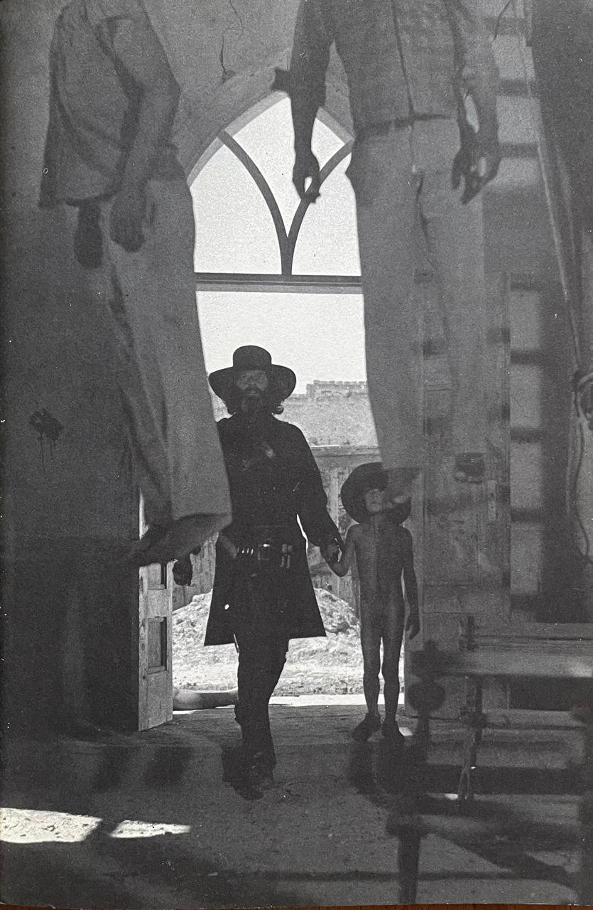 Alexandro Jodorowsky	El topo