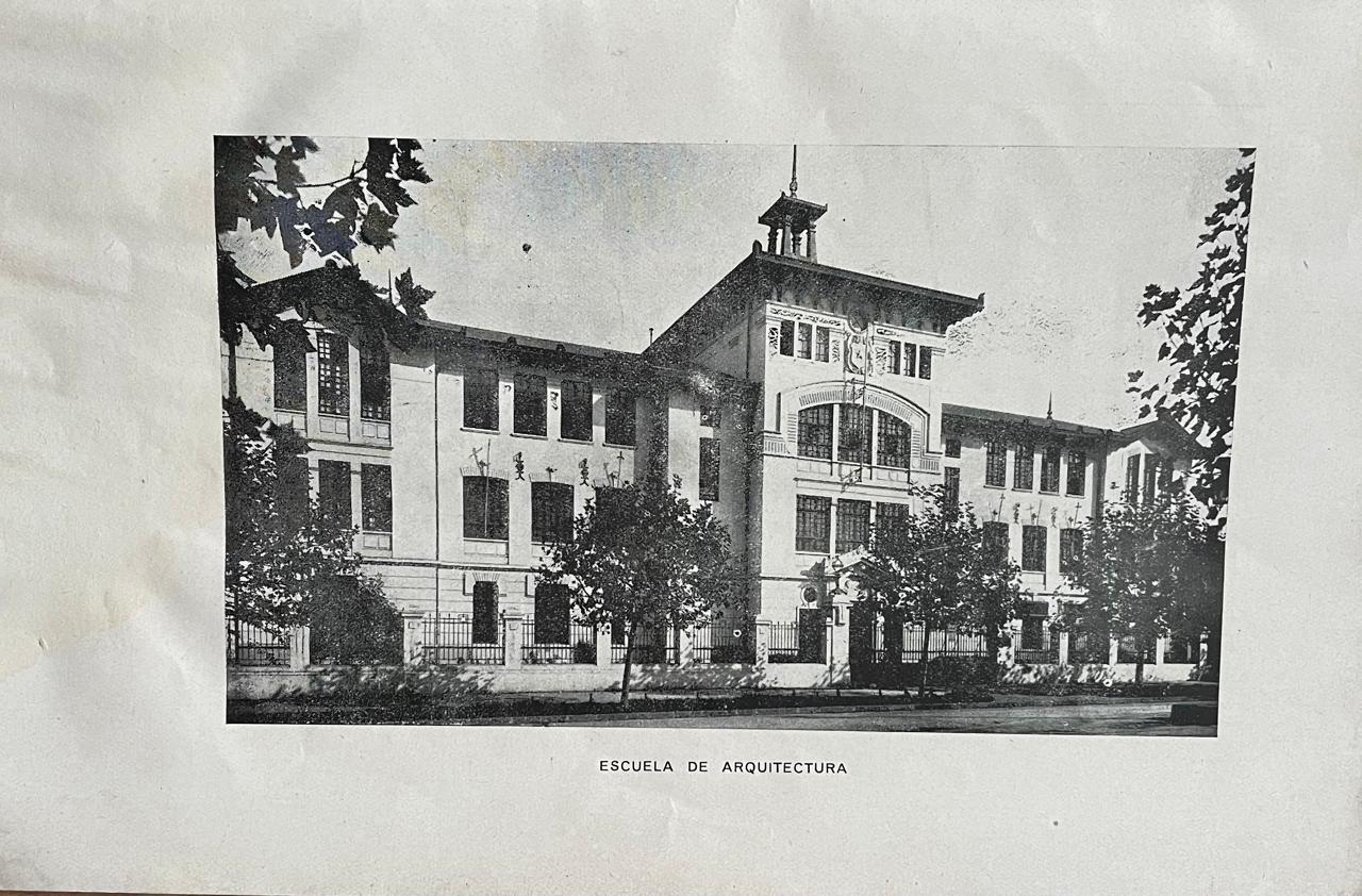 Universidad de Chile/ Escuela de Arquitectura 	Escuela de Arquitectura 