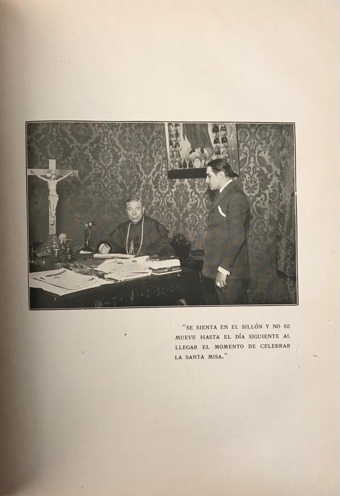 Villanueva Gutiérrez, Adulfo	Crónica oficial de la embajada del Cardenal eminentísimo señor Doctor Don Juan Benlloch y Vivó Arzobispo de Burgos, a la América española. 2 Tomos