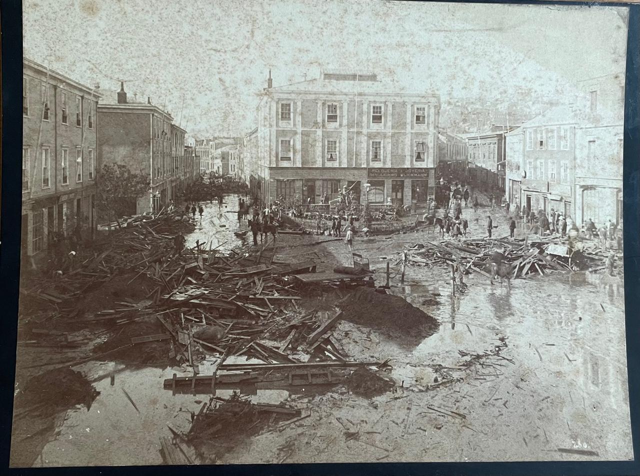 5 fotografías de inundación de Valparaíso de 1888